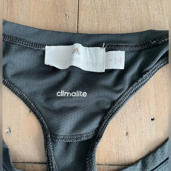Adidas by Stella McCartney black climatelite running top NWOT - Picture 3 of 3